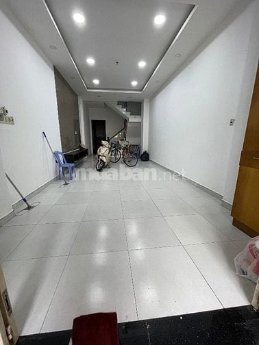 Bán nhà mặt tiền gần chợ và trường học P Tân Quy Q7