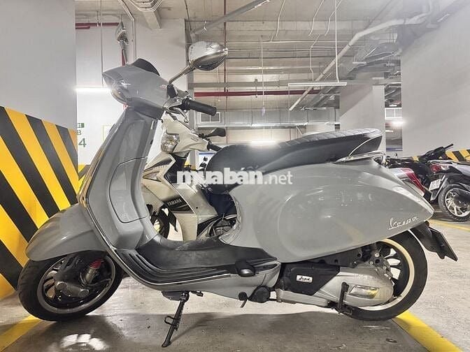Vespa 125 Sprint 2022 - Xám nguyên bản - Chính chủ