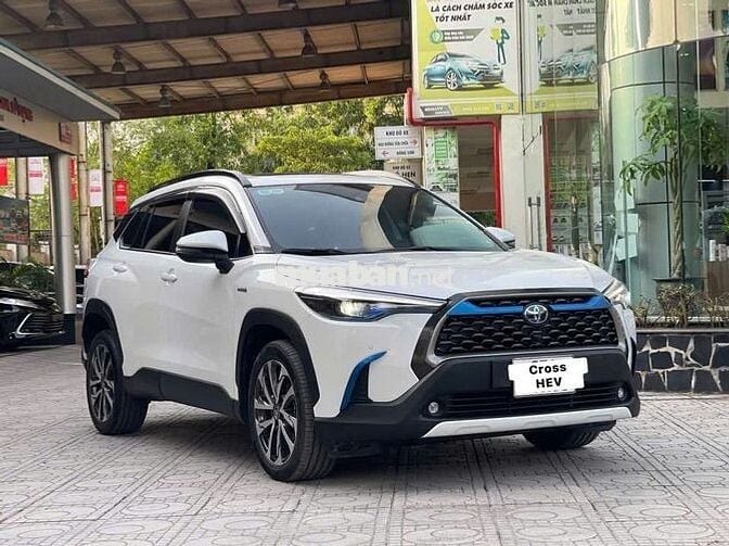 Toyota Corolla Cross 2022 1.8HV - 22000 km
