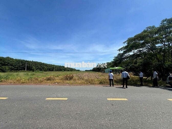 Bán lô đất đường tỉnh đt 749b có thổ cư