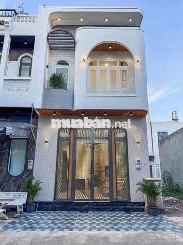 Nhà 1 tỷ 890 ngay chợ Tân Hiệp ,vòng xoay Kim Hằng