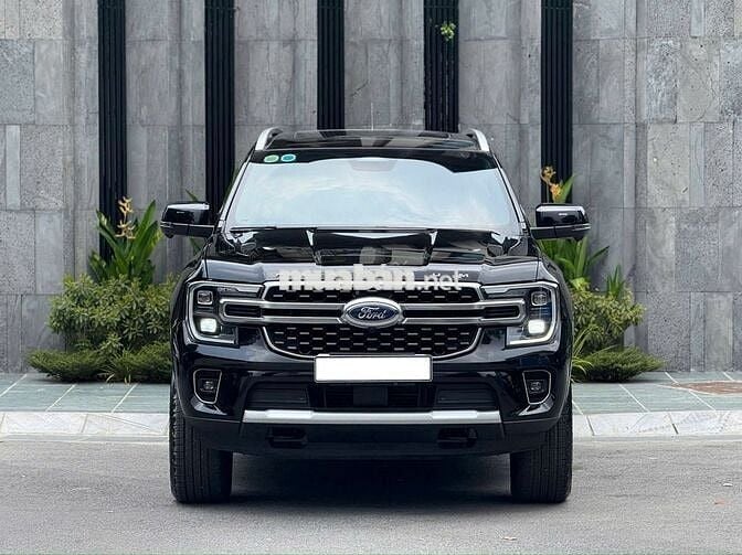 Ford Everest 2024 Platinum 2.0L 4x4 AT - 22000 km