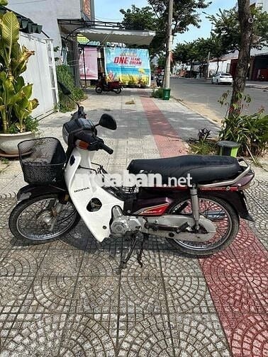 dream Tàu đời đầu cực êm chỉ việc đổ xăng máy Zin