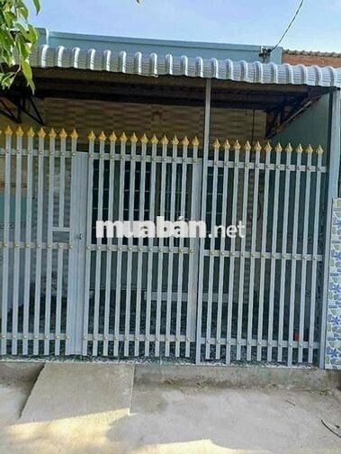 Bán gấp nhà 50m2 Hóc Môn Chỉ 880tr có SHR Tân Hiệp . Gọi Ngay đi xem !