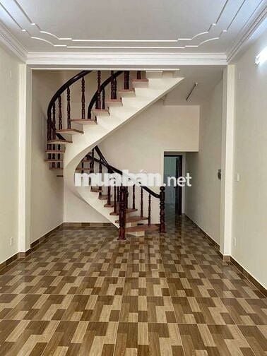 Nhà mặt tiền kinh doanh cung đường VIP tên lửa