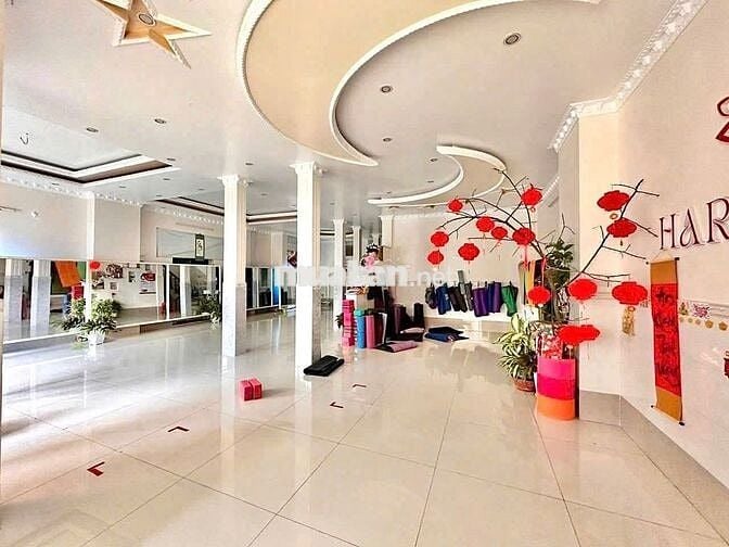Nhà trệt 4 lầu góc 2 mặt tiền đường Nguyễn Hiền, KDC 91B 65 triệu