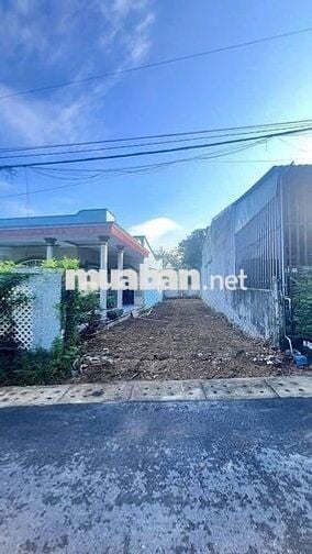 BÁN LỖ LÔ ĐẤT 145M2 THỔ CƯ SỔ HỒNG RIÊNG-VỊ TRÍ ĐẸP THỦ DẦU MỘT