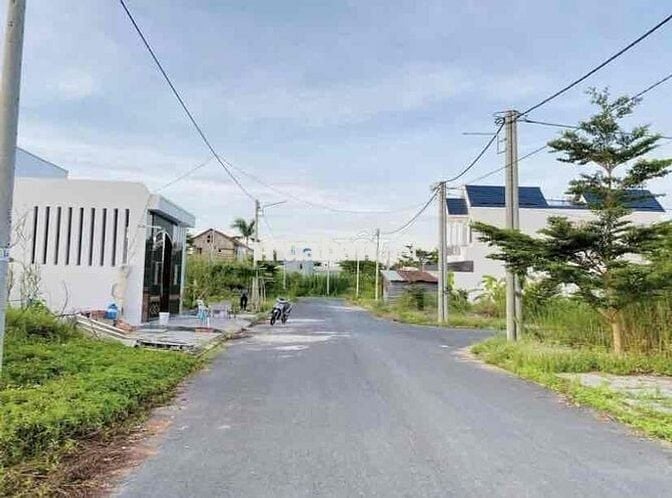 Bán Nền Đất Thổ Cư - KDC Phú Lợi - Sổ Riêng - Xây Dựng Tự Do