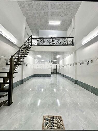 Nhà trệt lửng 2PN mới 100% giáp KDC Hồng Phát chỉ 8 triệu