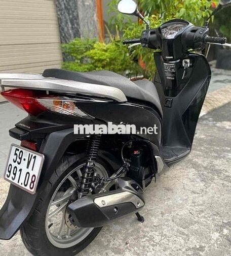 Honda SH 150 cc 9 chủ trùm mền rin nguyên ít đi