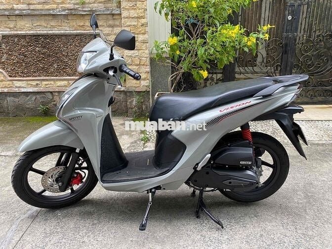vision 2023 bánh lớn xám xm 5 ngàn km 9 chủ bstp