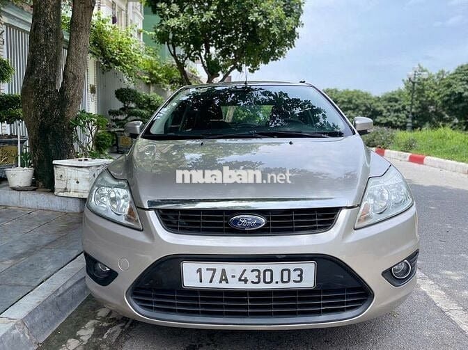 Ford Focus 2012 1.8 AT - 100000 km