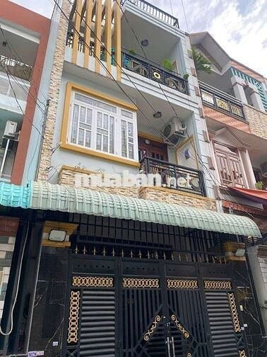 Bình Tân.BhhB Nhà 3 lầu giá 9,5  triệu.dt 80m đừờng số 8.
