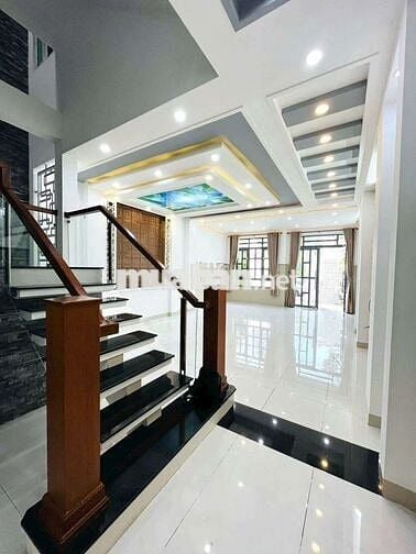 NHÀ CHO THUÊ:
TRỆT 2 LẦU MỚI ĐẸP - FULL MÁY LẠNH - TRỤC CHÍNH NAM LONG