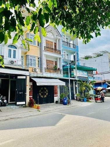 bán nhà DT 4M X 19M MẶT TIỀN KINH DOANH, ĐƯỜNG 16M Ô TÔ XE TẢI ĐẬU 
