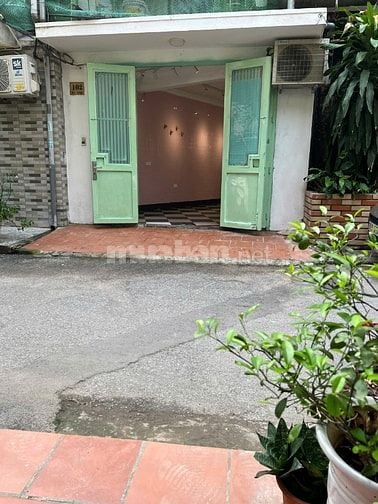 Chính chủ cho thuê nhà căn hộ chung cư nhà đầu hồi khu TTQĐ Nam Đồng, 