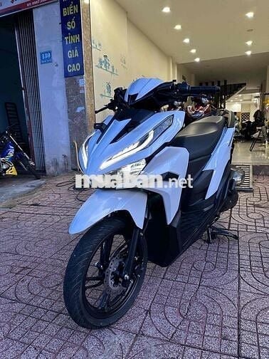 - Vario 125 Form Mới - Ký Công Chứng Bấm Biển Ngay