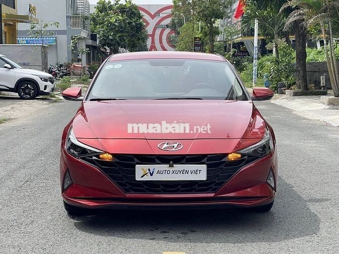 Hyundai Elantra 1.6AT Tiêu Chuẩn 2022 Lướt Như Mới