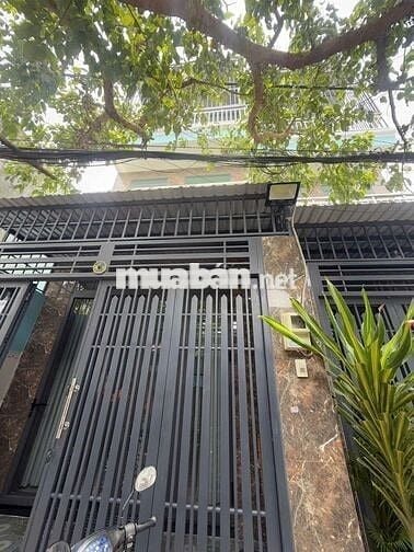 Nhà 1 trệt 2 lầu sân thượng hẻm Hồ Văn Long BHH B bình tân