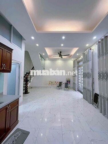 Nhà 2 Lầu Đường Số 8 3PN 3WC Có Nội Thất 13tr TL