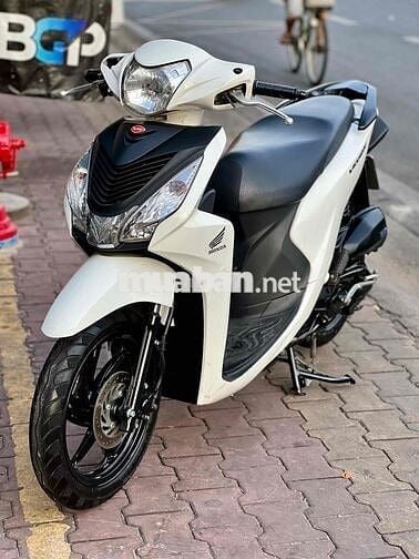 [GÓP ĐC GIỮ CAVET] VISION 2016 Sporty chính chủ