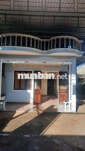 Cần cho thuê nhà cấp 4 mặt đường Hồ Tùng Mậu