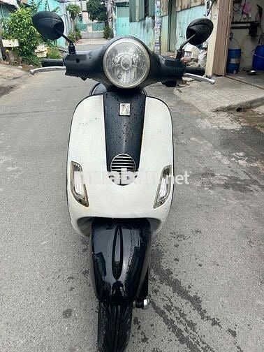 Vespa 2012 máy siêu ngon.ngoại hình đẹp