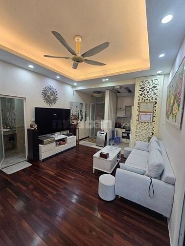 Cần bán gấp căn hộ siêu VIP 100m2 tầng trung lô góc 3 thoáng vieu hồ, 