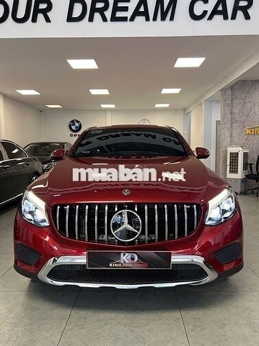 Mercedes Benz GLC 2018 300 Coupe 4Matic - 33000 km