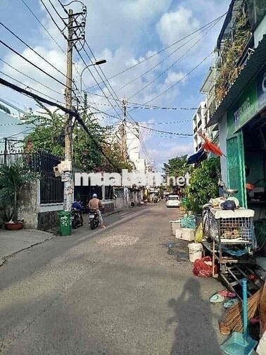 BÁN NHÀ MÃ LÒ BÌNH TÂN 4.2x12m HXH 6M 2TẦNG SHR