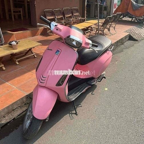 nữ sử dụng ít đi có thương lượng xăng xe lộc lá