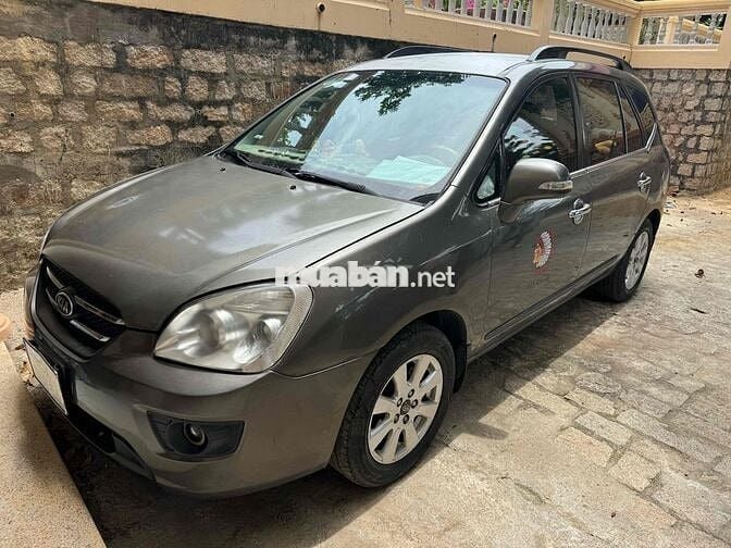 Kia Carens 2010 LX 1.6 MT - 132549 km
