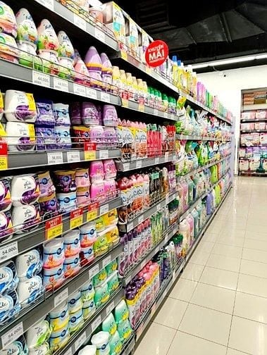 QUẬN 1 BỔ SUNG 5 BẠN NHÂN VIÊN NAM NỮ BÁN HÀNG TRỰC TIẾP TẠI QUẦY 