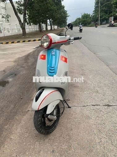 Cần bán vespa 2010 đang đi bình thường máy móc êm