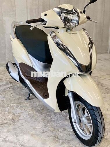 Lead 2018 Smartkey chính chủ BSTP xe đẹp xuất sắc