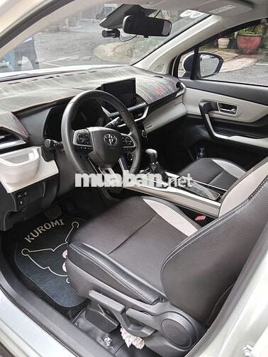 Toyota Veloz Cross 2024  - 22000 km