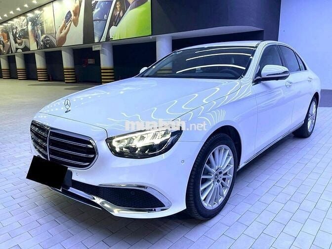 E200 Exclusive V1 - 9000 km Chính Hãng