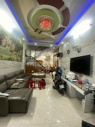 Dt: 4x14, có 1 lầu. Nhà mặt tiền đường 16b, khu Gò Xoài