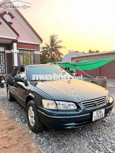 Toyota Camry GLi 2.2 2001