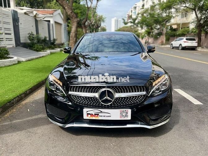 BÁN MERCEDES C300 AMG 2018 - XE ĐI KỸ, GIAO NGAY