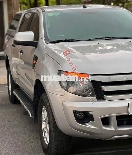 Ford Ranger XLS 2.2L 4x2 AT 2014 - 348 Triệu