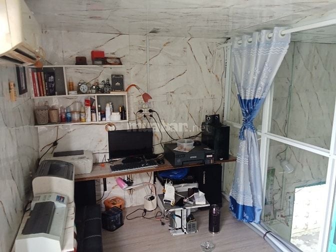 Bán gấp nhà vi bằng diện tích 20m2, hẻm xe hơi, gần chợ, trường học
