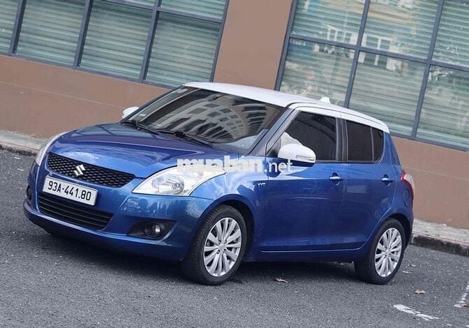 Suzuki Swift 2016 1.4 AT - 80000 km