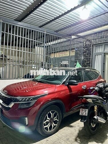 Kia Seltos 2021 Premium Đăng Ký 2022 Logo mới