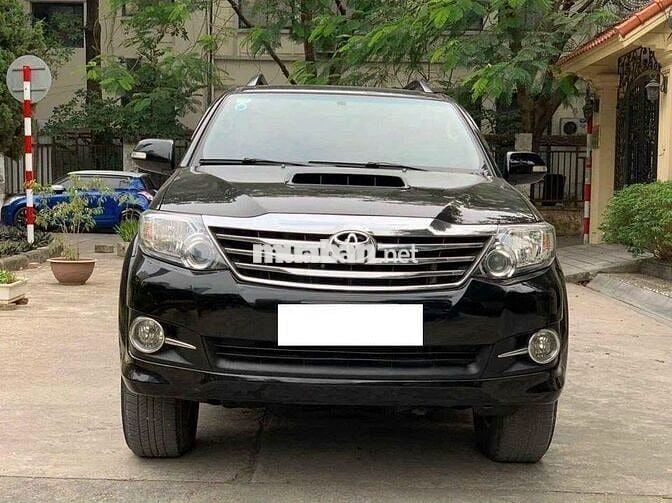 Toyota Fortuner 2.5G 2016 - Đen CỌP