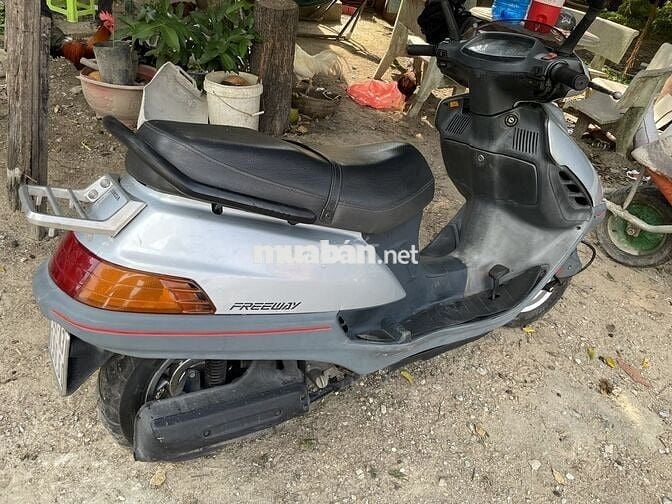 Bán xe Freeway 250 đang đi có giấy tờ
