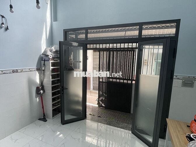 Nhà mới xây 2 phòng ngủ đường Phạm Thế Hiển