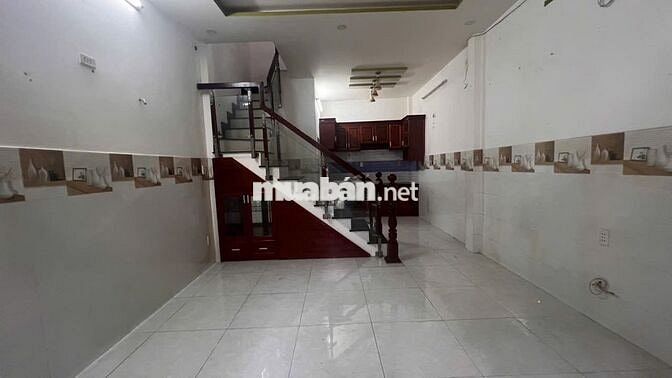 Nhà nguyên căn hẻm thông xe hơi Nguyễn Văn Săng 1 lầu mới