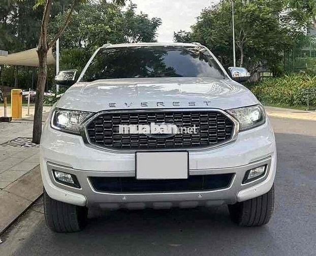 Ford Everest Titanium 2020  có xuất hoá đơn
