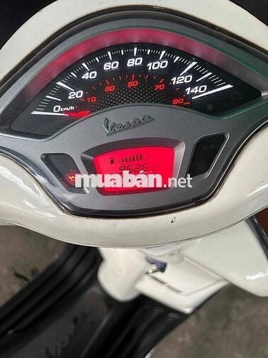 Bán xe chưa được 10000km